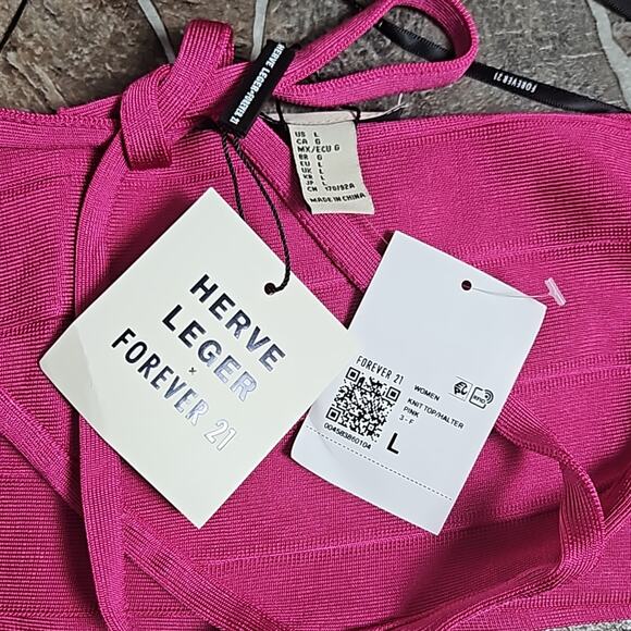 NWT Herve Leger x Forever 21 Hot Pink Knit Bandage Halter Top Sz Large - Picture 10 of 11